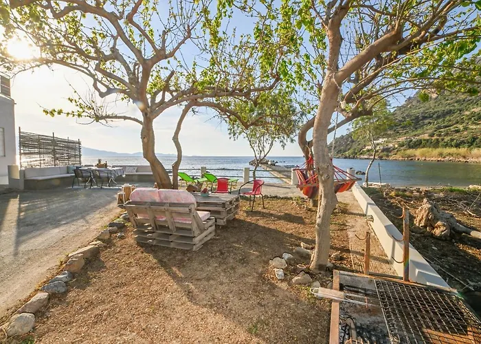 Seaside House In Ravdouha